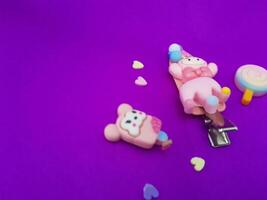 clips on a purple background photo