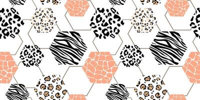 Seamless pattern with abstract geometric animal print. vector