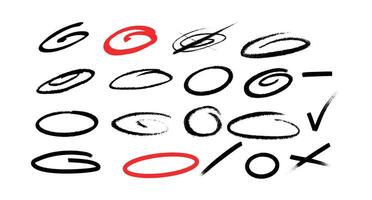Hand drawn circle highlighter line sketch set. marker circular lines, doodle round circles vector