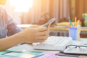 Smooth Focus, group of web designers are working together to develop mobile responsive website with UI UX Front End Designer Previewing. website designers in form of mobile applications with UI UX photo