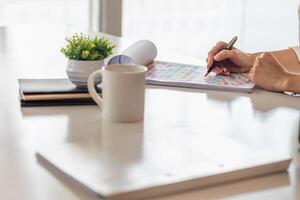 Smooth Focus, group of web designers are working together to develop mobile responsive website with UI UX Front End Designer Previewing. website designers in form of mobile applications with UI UX photo