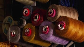 The dance of colorful rope wraps Rolls on the shelf with shadow video