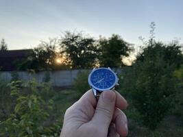 Quartz watch for orientation on the ground photo