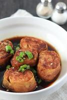 Go Hyong or Ngohyong Ayam with Sweet and Spicy Sauce photo