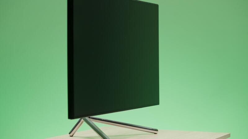 Spinning computer monitor 2025