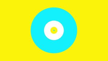 White and yellow circular shape animation transition on green screen background video