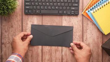 How to send an email to a customer video
