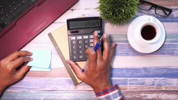 How to calculate your tax bill video