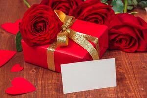 rojo Rosa y blanco regalo tarjeta para texto foto