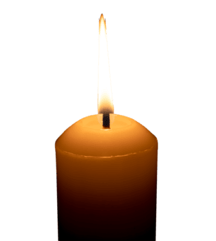 un soltero ardiente vela fuego o ligero brillante en un grande blanco vela aislado con recorte camino en archivo formato png