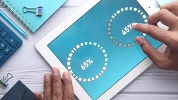 How to choose the right accounting software for your business video