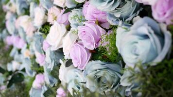 A wall covered with flowers and greenery video