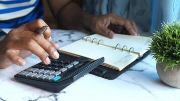 How to calculate your tax bill video