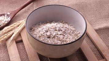 How to make oatmeal at home video