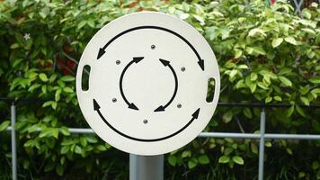 A sign that has arrows pointing in different directions video