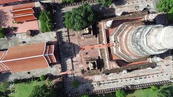 Famous tourist attractions in Ayutthaya, the old pagoda of Wat Yai Chai Mongkol in a 90-degree view video