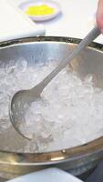 plates at a buffet, crushed ice can be used to fill a glass with a drinkplates at a buffet, crushed ice can be used to fill a glass with a drink video