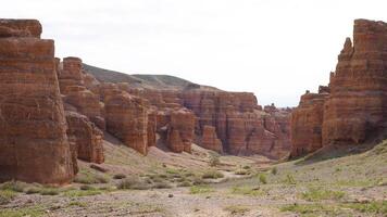 The famous Thor's Hammer. Bryce Canyon National Park is an American national park located in southwestern Utah. The major feature of the park is Bryce Canyon, a collection of giant natural photo
