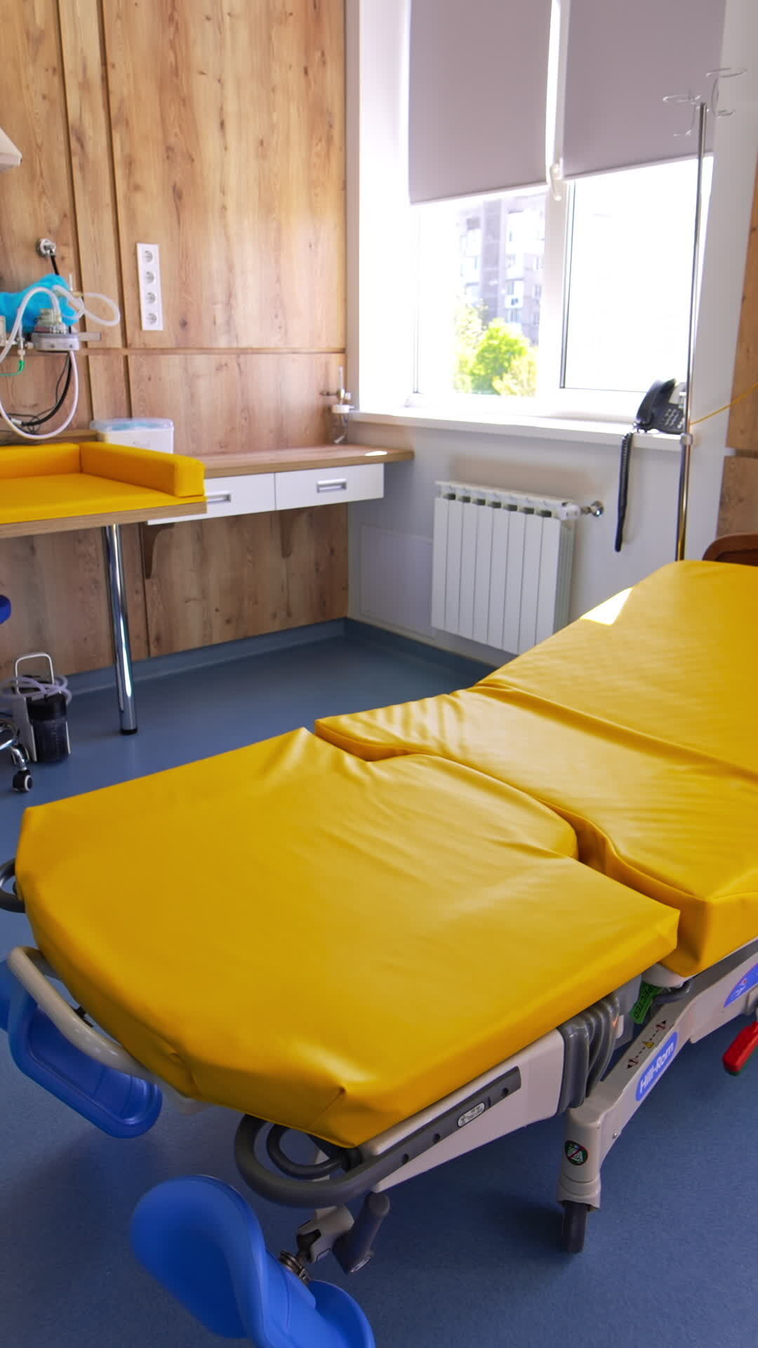 Wellequipped and wellfurnished ward for women in labor. Highangle