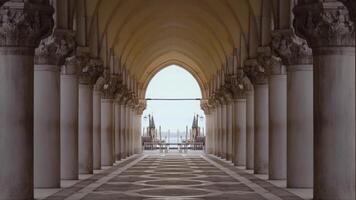 Under columns of the Venetian palace video