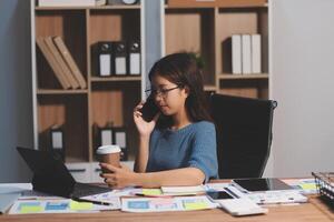 The designer team is designing the uxui system to make the uxui system work well on new phones and support system updates. Website development concept UI UX front end designer photo