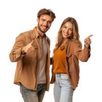 sonriente joven hombre y mujer señalando a cámara, en pie lado ver aislar en transparente antecedentes png