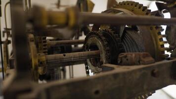 gears of an ancient mechanical clock video