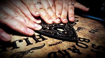 Witchcraft Spiritual Halloween Game Play Ouija Board photo