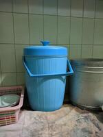 thermos to store ice so it doesn't melt easily photo