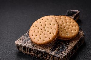 Round dotted snack snack cookies with cream photo