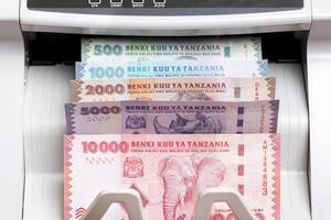 Tanzanian shilling in the counting machine photo