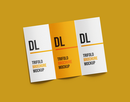 Realistic trifold brochure or invitation mockup for the inside part psd
