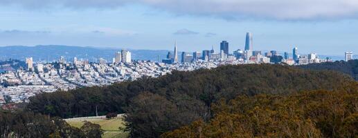 Panoramic View of San Francisco Skyline with Iconic Landmarks photo