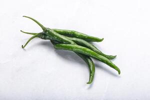 caliente y picante verde chile pimienta foto