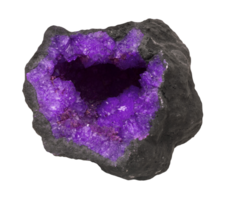 Captivating close-up view of vibrant amethyst geode, showcasing its deep purple crystals. Geode rock on transparent background. Ideal for geological, mystical, or decorative themes. png
