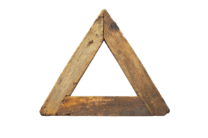 Rustic wooden triangle shape isolated on transparent background. Natural texture, geometric form, and wooden decor element for creative designs. png
