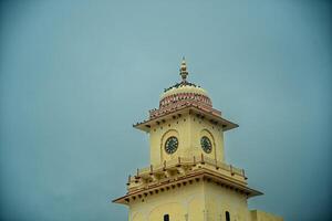 A tall building with a clock tower photo