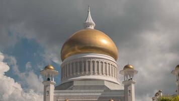 Time lapse of clouds over the Omar Ali Saifuddien Mosque in Brunei video