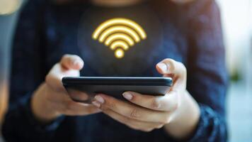 How to protect your wifi from hackers video