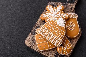 Delicious gingerbread cookies with honey, ginger and cinnamon photo