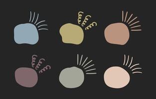 Doodle circle color brackets for quotation with sparkle ray elements. Hand drawn color round line frame for title headline illustration. Pastel speech bubble blob for dialog vector