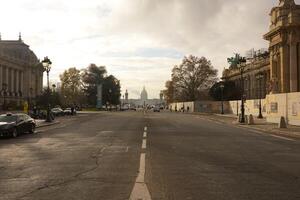 Serene Parisian Scene An Empty Road Showcasing the Majestic Les Invalides photo