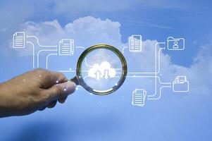 The concept of using the cloud to store and share data in the system photo