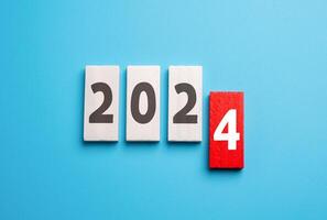 The outgoing year 2024. To sum up the results of the year. Achievements and work on mistakes. photo