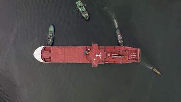 Tugs mooring the ferry that arrived at the port for completion at the shipyard video