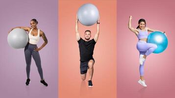 Tres individuos contratar en varios ejercicios utilizando aptitud pelotas en un vibrante estudio. su energético poses realce el versatilidad de el aptitud pelotas para rutina de ejercicio rutinas foto