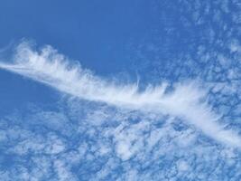 blue sky high outdoor group of long line white clouds background in summer gradient abstract light beauty background. beautiful bright cloud and calm fresh wind air photo