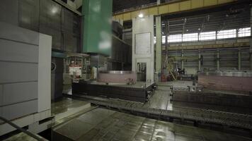 Observe the Industrial CNC Machining Center Performing Its Functions in Real Time Activity. Stock Clip photo