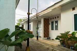 A public housing complex for underprivileged people that is small in size but has aesthetic shapes and colors, and the environment is comfortable photo