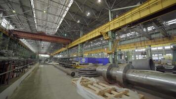 The Industrial Warehouse has advanced Machinery and efficient Crane Operations for various uses. Stock Clip video